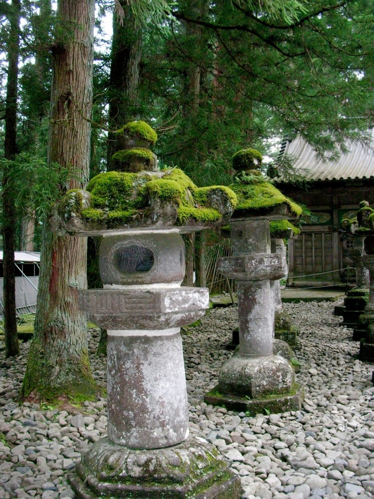 Ancient Lanterns, Nikko