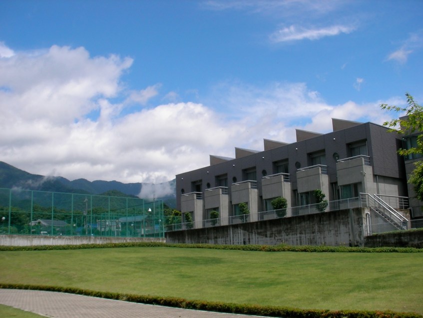 Conference center on Sunday w/ Sun