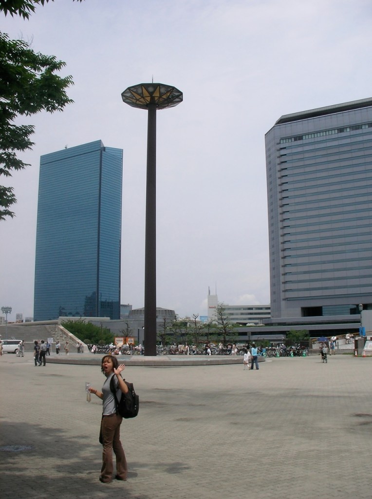 Osaka Skyline & Junko