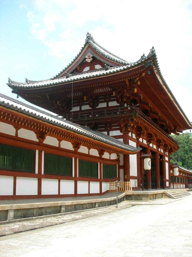 Todaiji Temple gate